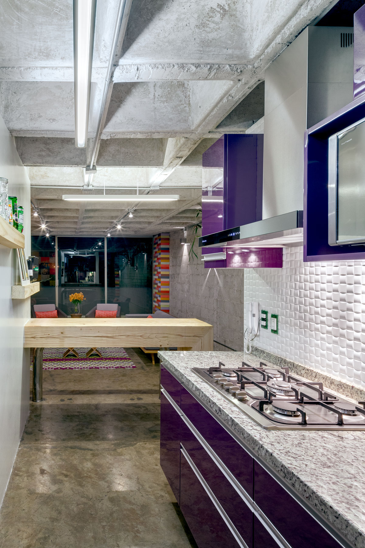 A Traditional Apartment Turned into a Colorful and Functional Studio in Polanco by Arquitectura en Movimiento Workshop (7)