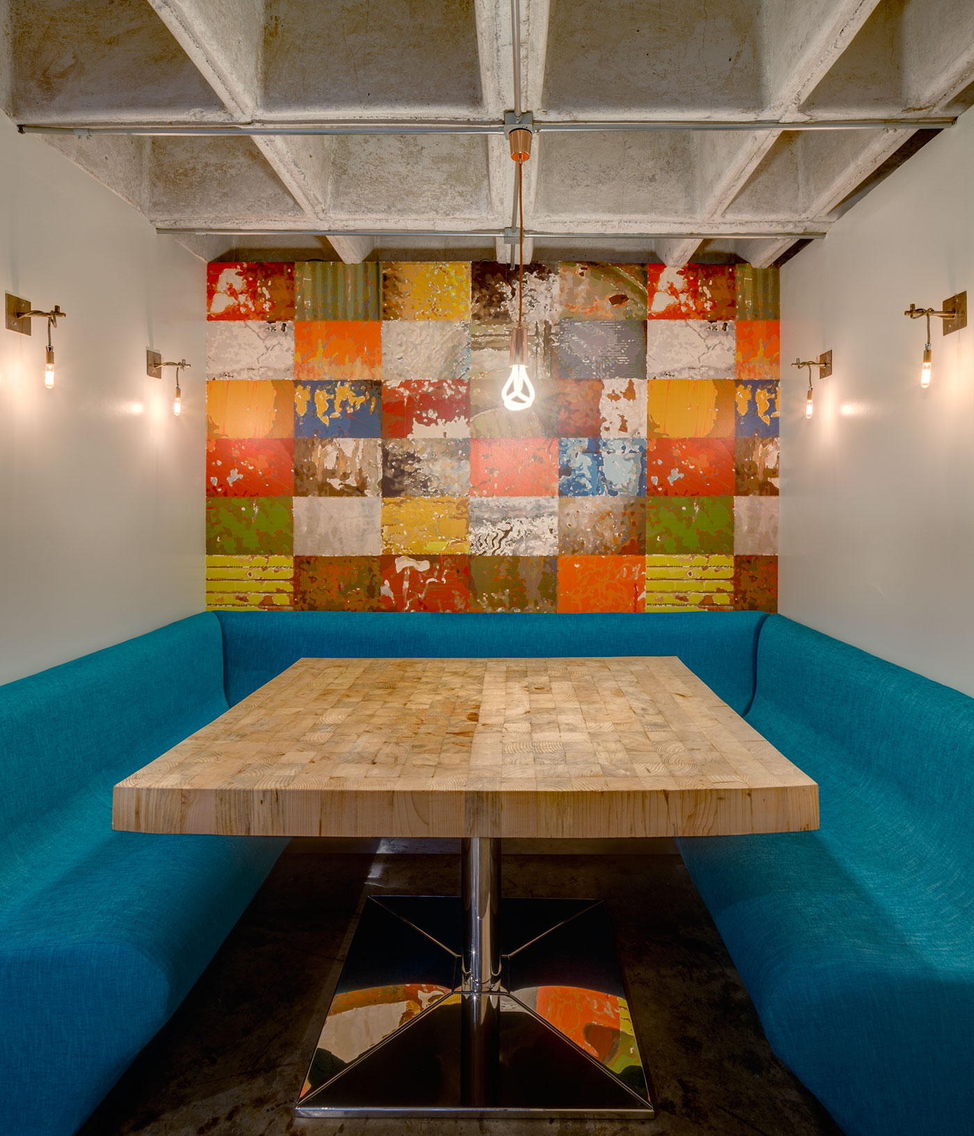 A Traditional Apartment Turned into a Colorful and Functional Studio in Polanco by Arquitectura en Movimiento Workshop (8)