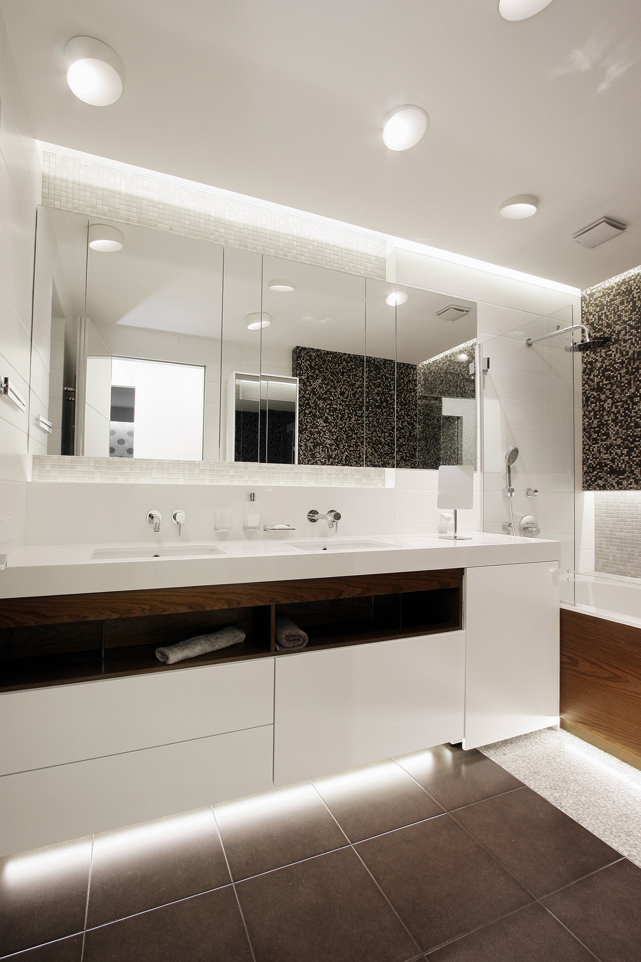 A Trendy Modern Apartment Full of Light in Dnipropetrovsk Oblast, Ukraine by Azovskiy & Pahomova architects (11)