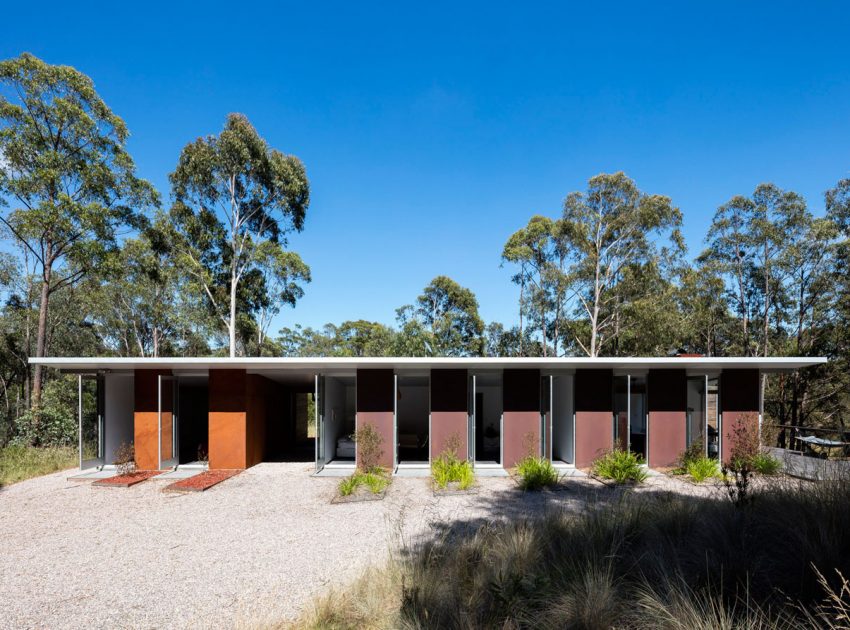 An Elegant Contemporary Mountain Home for Two Avid Climbers in New South Wales by Urban Possible (7)