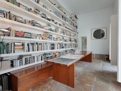 An 18th-Century Townhouse Transformed into a Charming Home in Lisbon, Portugal by Aires Mateus (34)