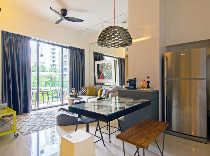 An Eclectic and Stylish Apartment with Functional Elements in Singapore by KNQ Associates (4)