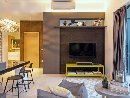 An Eclectic and Stylish Apartment with Functional Elements in Singapore by KNQ Associates (6)