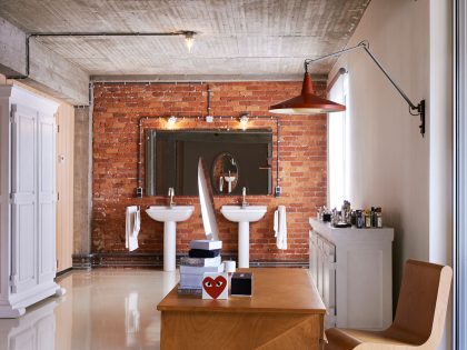 An Eclectic and Lively Contemporary Home in Antwerp, Belgium by Studio Job (15)