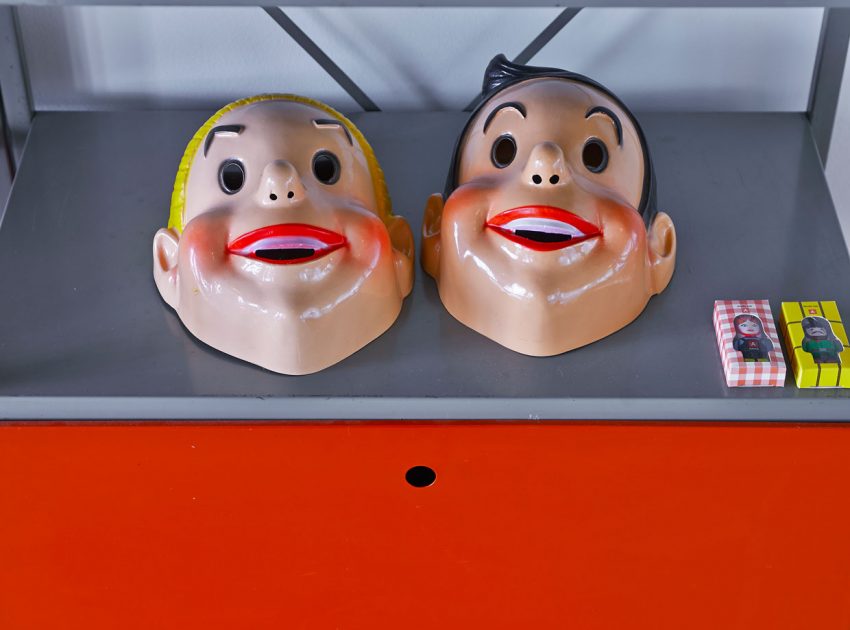 An Eclectic and Lively Contemporary Home in Antwerp, Belgium by Studio Job (19)