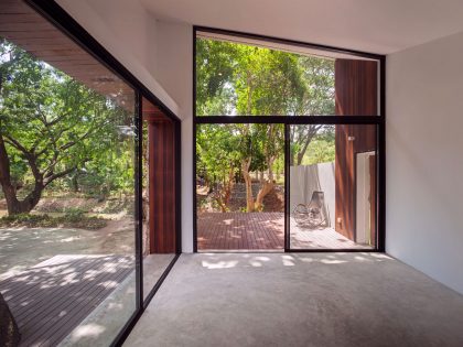 An Elegant Contemporary Home with Beautiful Cafe and Music Room in Chiang Mai, Thailand by EKAR & Full Scale Studio (14)