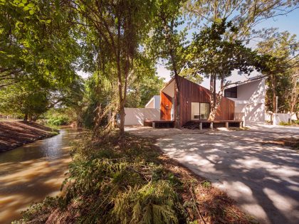 An Elegant Contemporary Home with Beautiful Cafe and Music Room in Chiang Mai, Thailand by EKAR & Full Scale Studio (3)