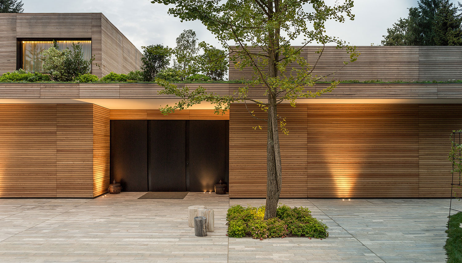An Elegant and Comfortable Family Home with Private Pool in Milan, Italy by Marco Carini Interior Designer (10)
