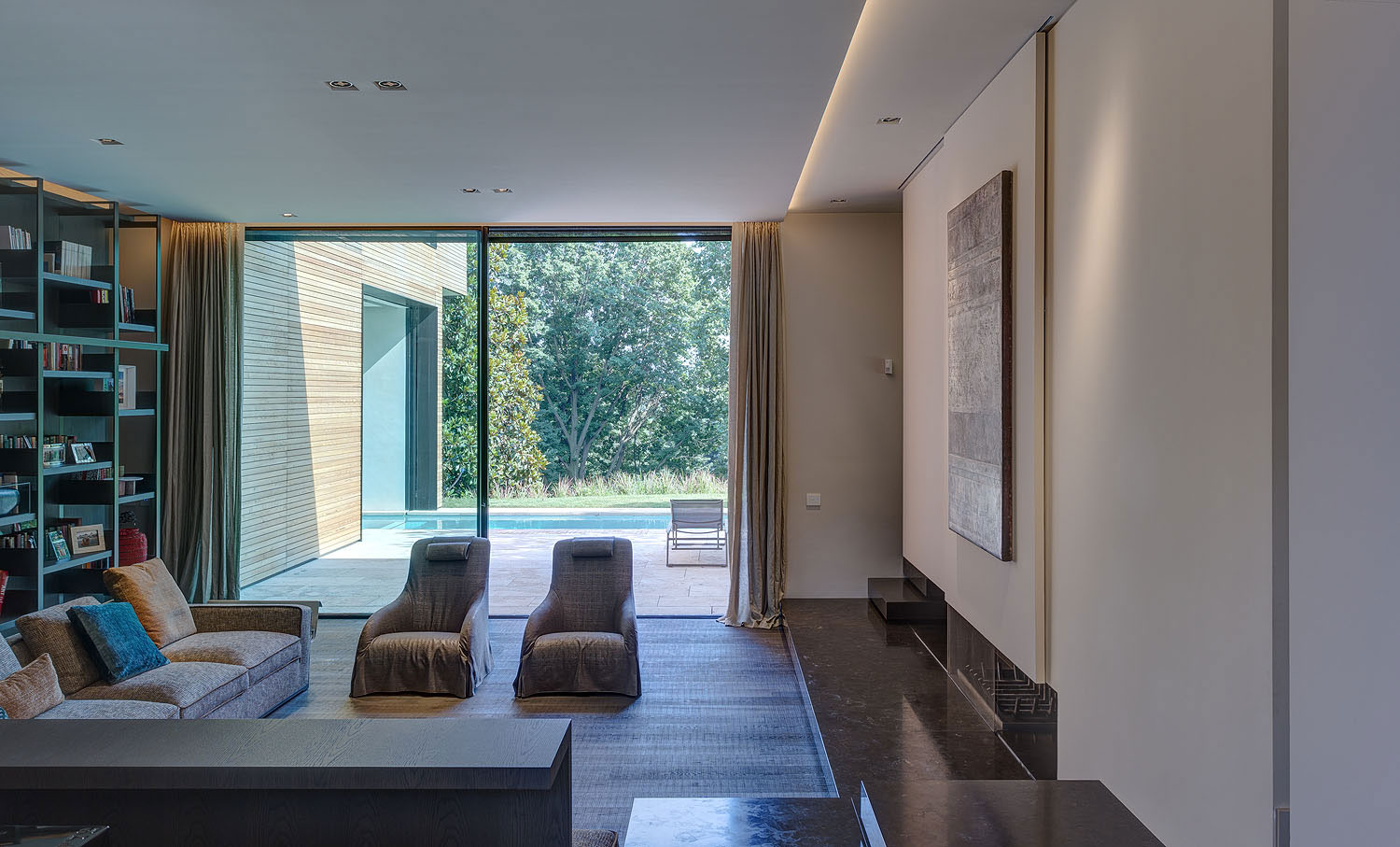 An Elegant and Comfortable Family Home with Private Pool in Milan, Italy by Marco Carini Interior Designer (16)