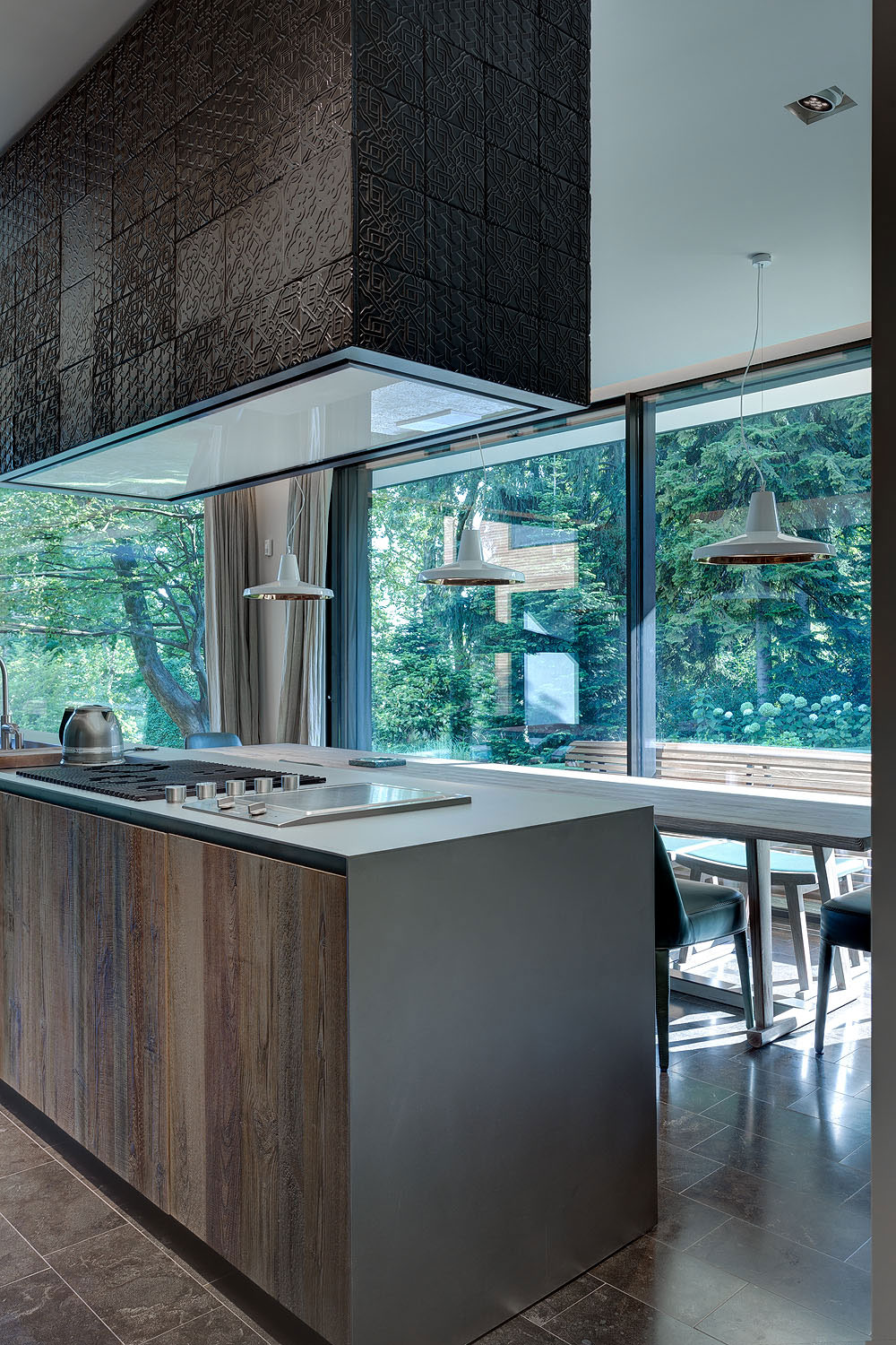 An Elegant and Comfortable Family Home with Private Pool in Milan, Italy by Marco Carini Interior Designer (17)