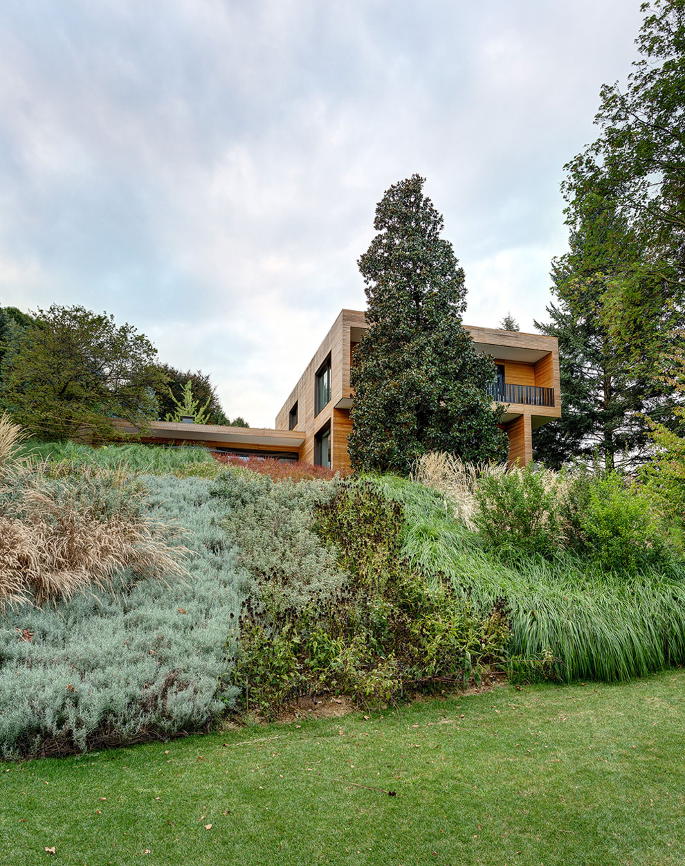 An Elegant and Comfortable Family Home with Private Pool in Milan, Italy by Marco Carini Interior Designer (3)