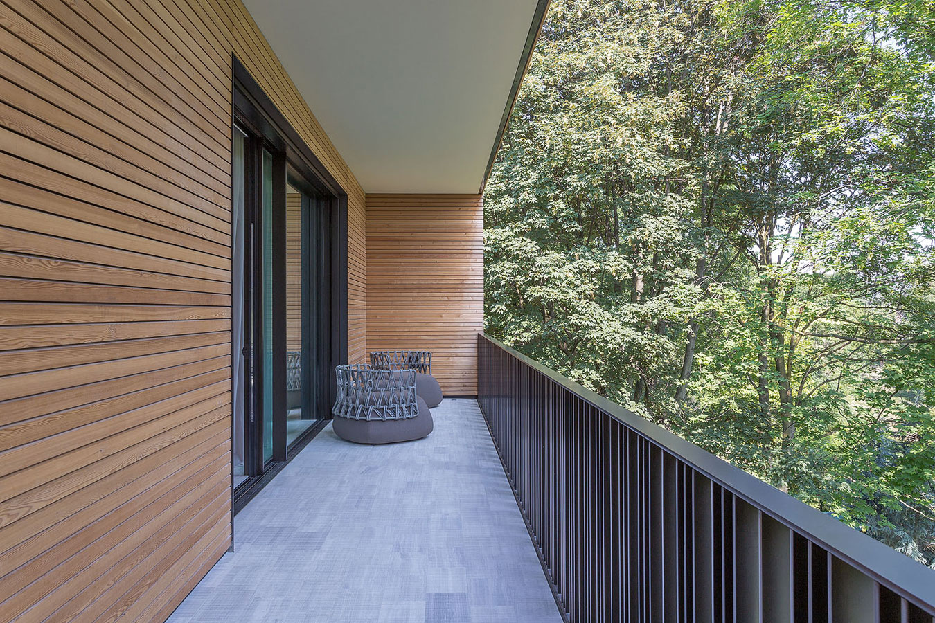 An Elegant and Comfortable Family Home with Private Pool in Milan, Italy by Marco Carini Interior Designer (6)