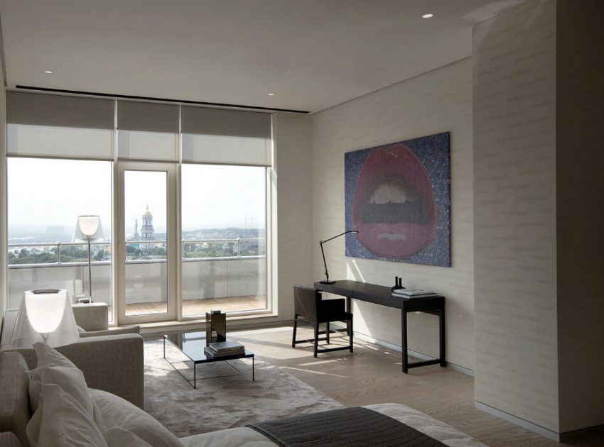 An Elegant and Luxurious Contemporary Apartment Brimming with Art in Kiev by Minotti London & Red Button Development (12)