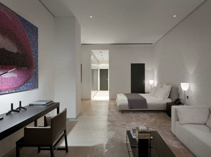 An Elegant and Luxurious Contemporary Apartment Brimming with Art in Kiev by Minotti London & Red Button Development (13)