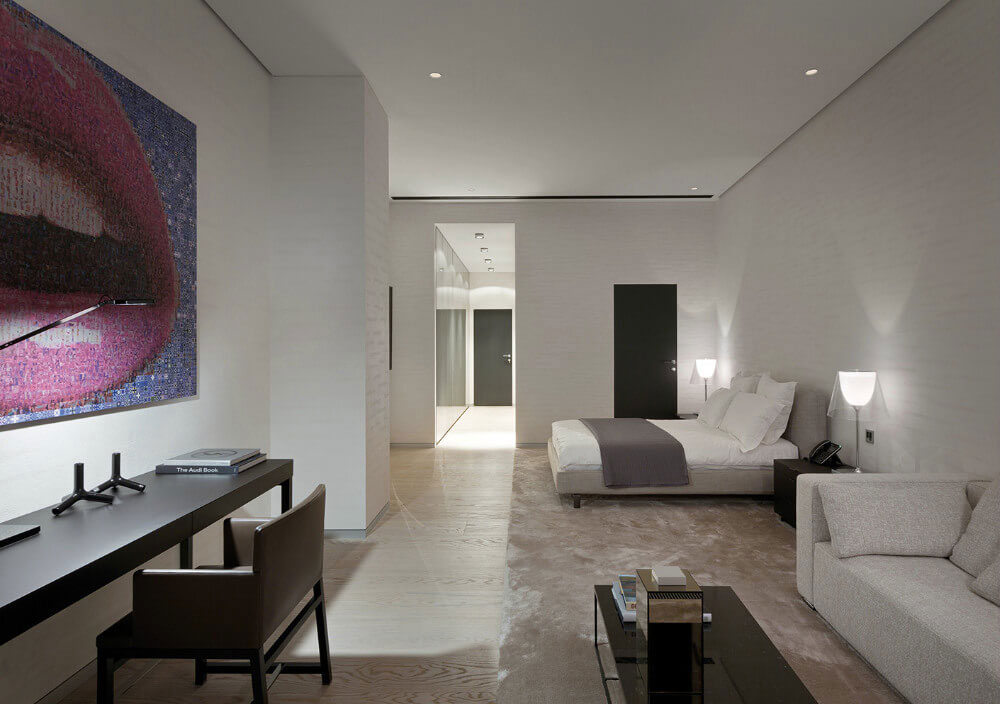 An Elegant and Luxurious Contemporary Apartment Brimming with Art in Kiev by Minotti London & Red Button Development (13)