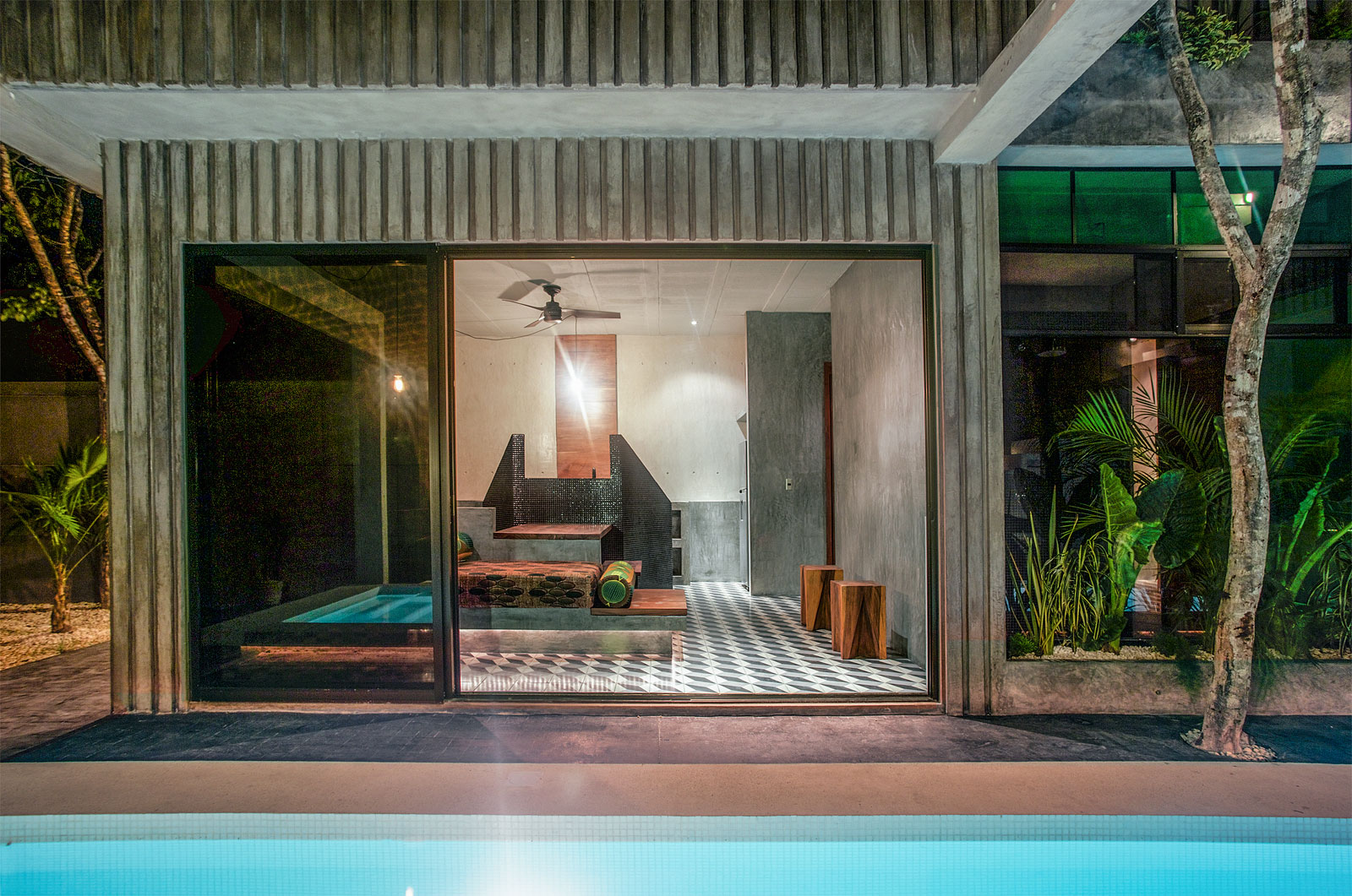 A Colorful and Vibrant House Full of Character and Bold Accents in Tulum, Mexico by Studio Arquitectos (10)