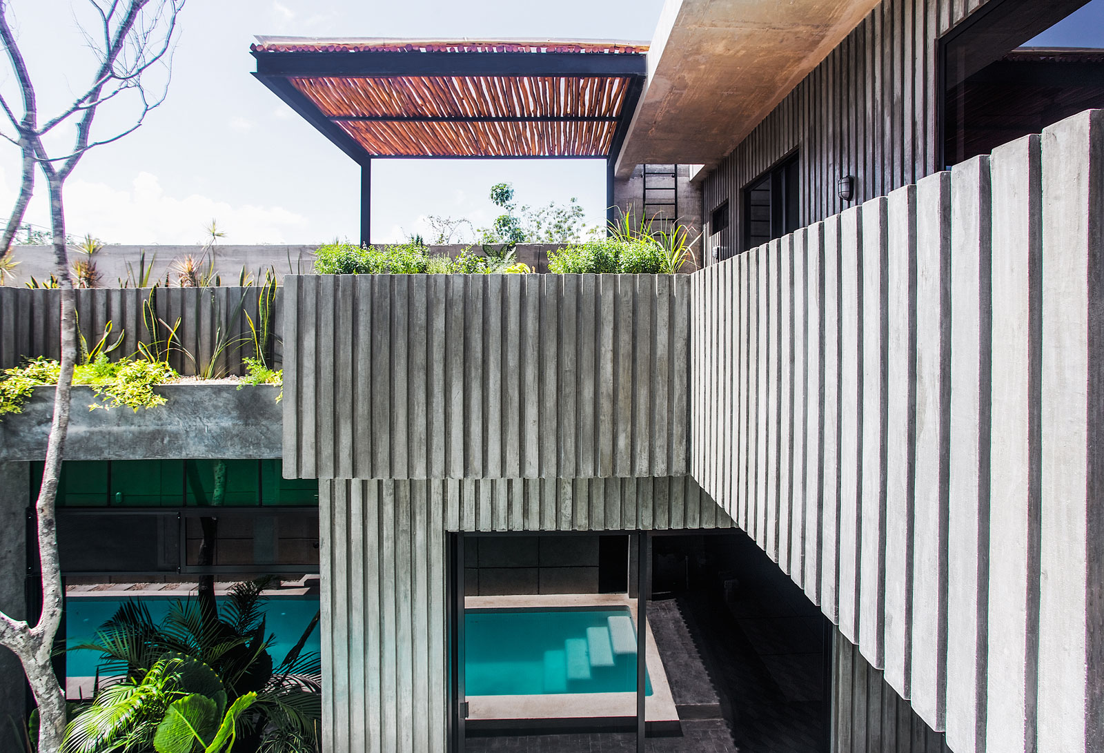A Colorful and Vibrant House Full of Character and Bold Accents in Tulum, Mexico by Studio Arquitectos (2)