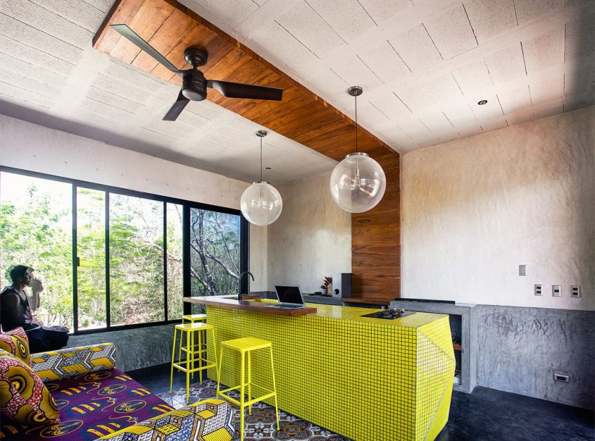 A Colorful and Vibrant House Full of Character and Bold Accents in Tulum, Mexico by Studio Arquitectos (6)