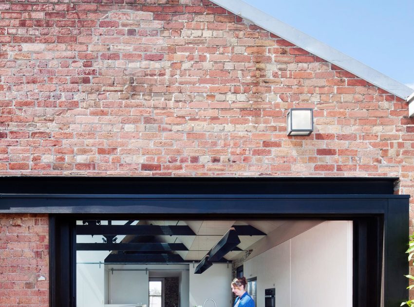 An Industrial Warehouse Converted into Light-Filled Home in Fitzroy, Victoria by Andrew Simpson Architects (1)
