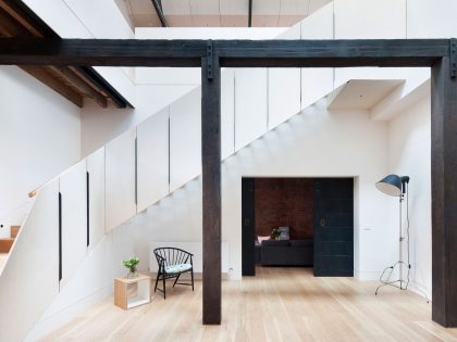 An Industrial Warehouse Converted into Light-Filled Home in Fitzroy, Victoria by Andrew Simpson Architects (7)