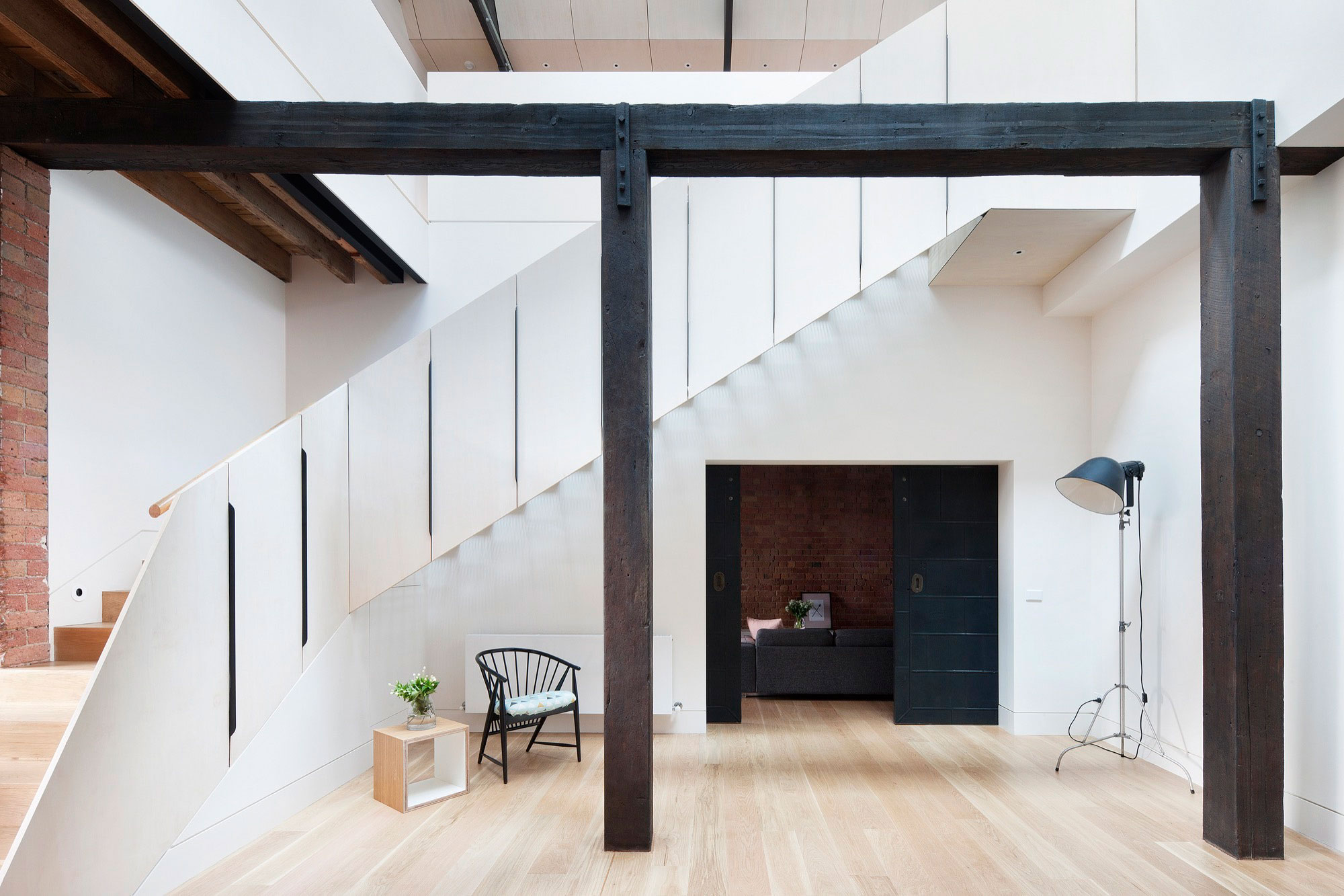 An Industrial Warehouse Converted into Light-Filled Home in Fitzroy, Victoria by Andrew Simpson Architects (7)