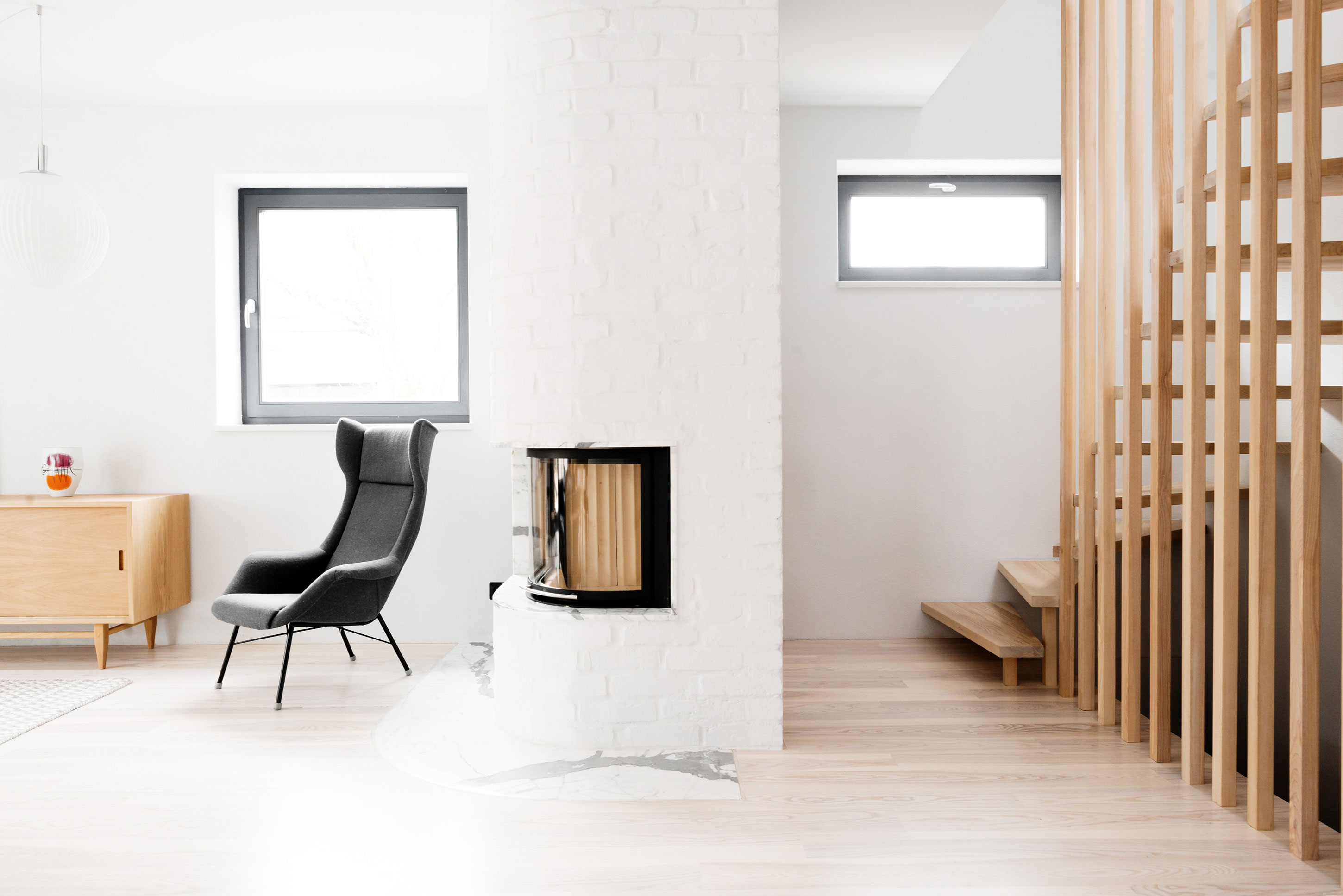 A 100-Year Old House Remodeled Into a Bright Contemporary Home in Poland by Loft Szczecin (2)