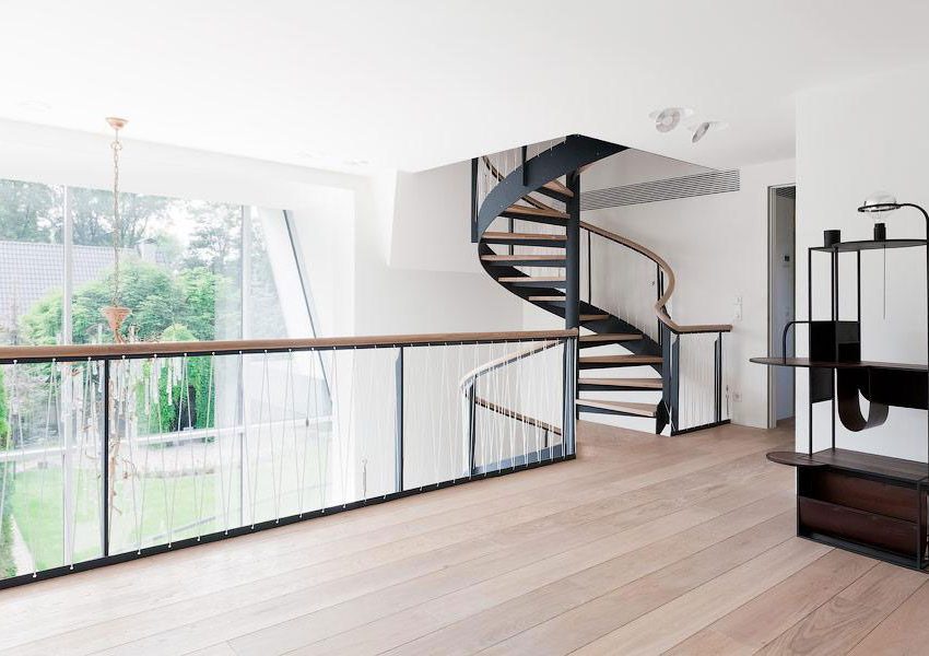 A Bright Modern Home with Stunning Staircase and Open Plan in Moscow by 4a Architekten (54)