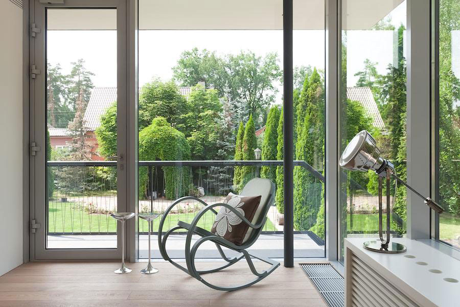 A Bright Modern Home with Stunning Staircase and Open Plan in Moscow by 4a Architekten (66)