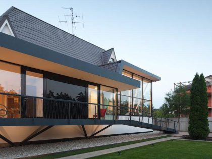 A Bright Modern Home with Stunning Staircase and Open Plan in Moscow by 4a Architekten (77)