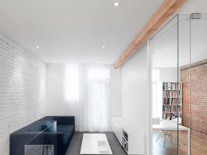 A 19th Triplex Transformed Into an Open, Light-Filled Loft Apartment in Montreal by Anne Sophie Goneau (1)