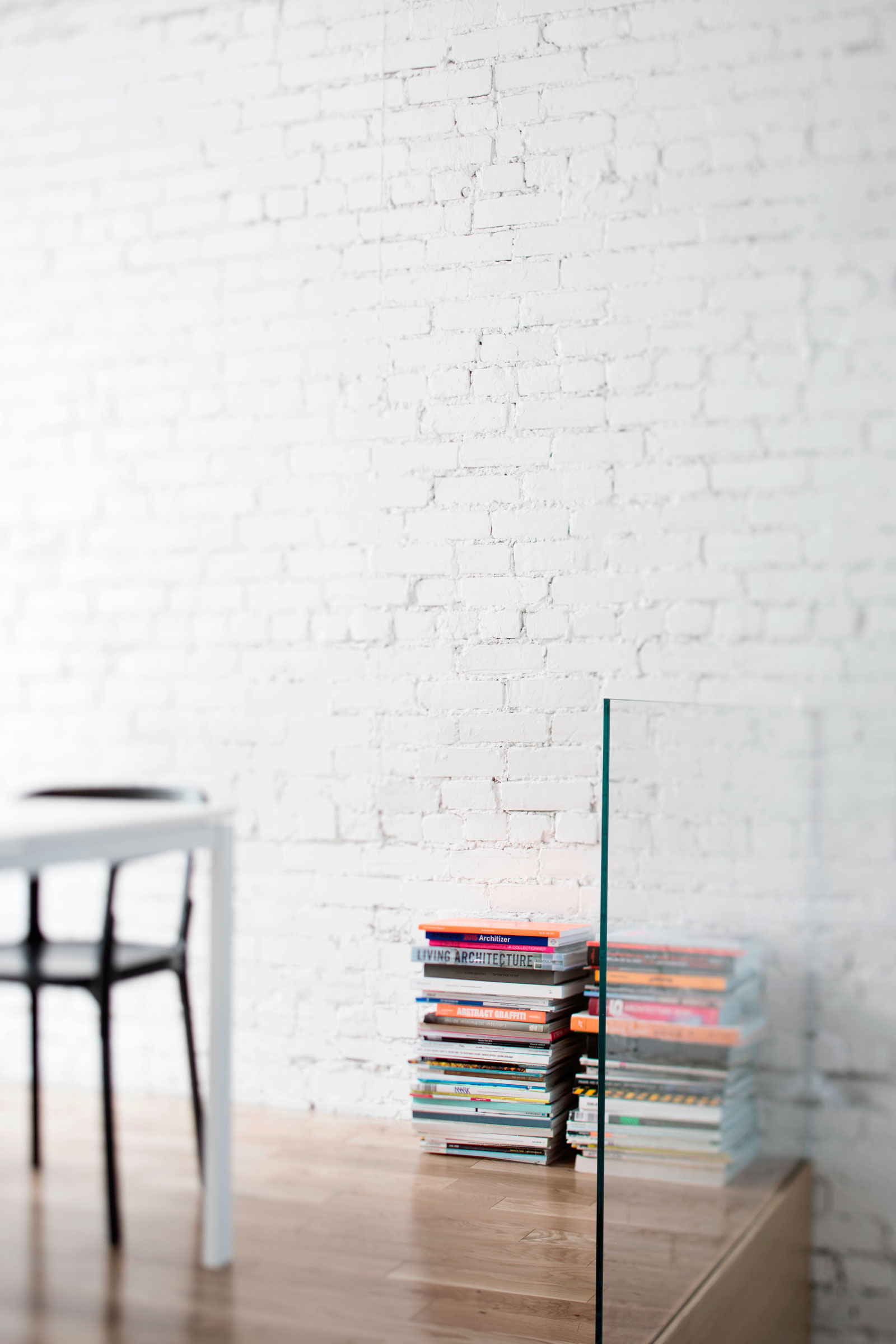 A 19th Triplex Transformed Into an Open, Light-Filled Loft Apartment in Montreal by Anne Sophie Goneau (11)