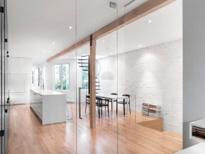 A 19th Triplex Transformed Into an Open, Light-Filled Loft Apartment in Montreal by Anne Sophie Goneau (17)