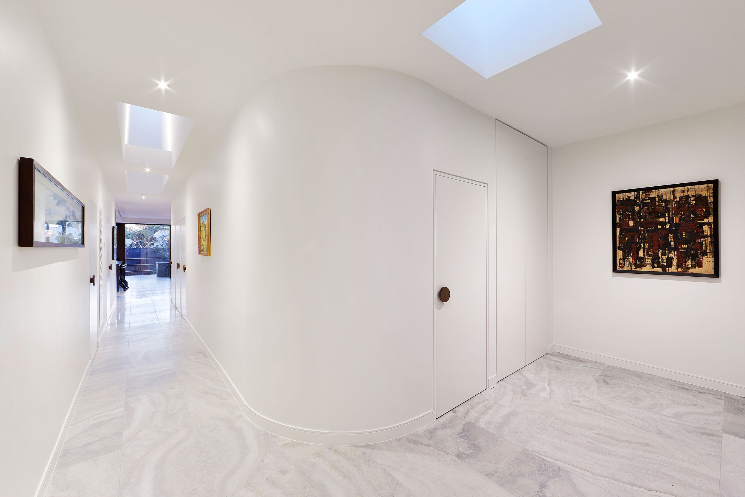 A 70s Home Transformed into a Striking Modern House in Caulfield, Australia by Finney (8)