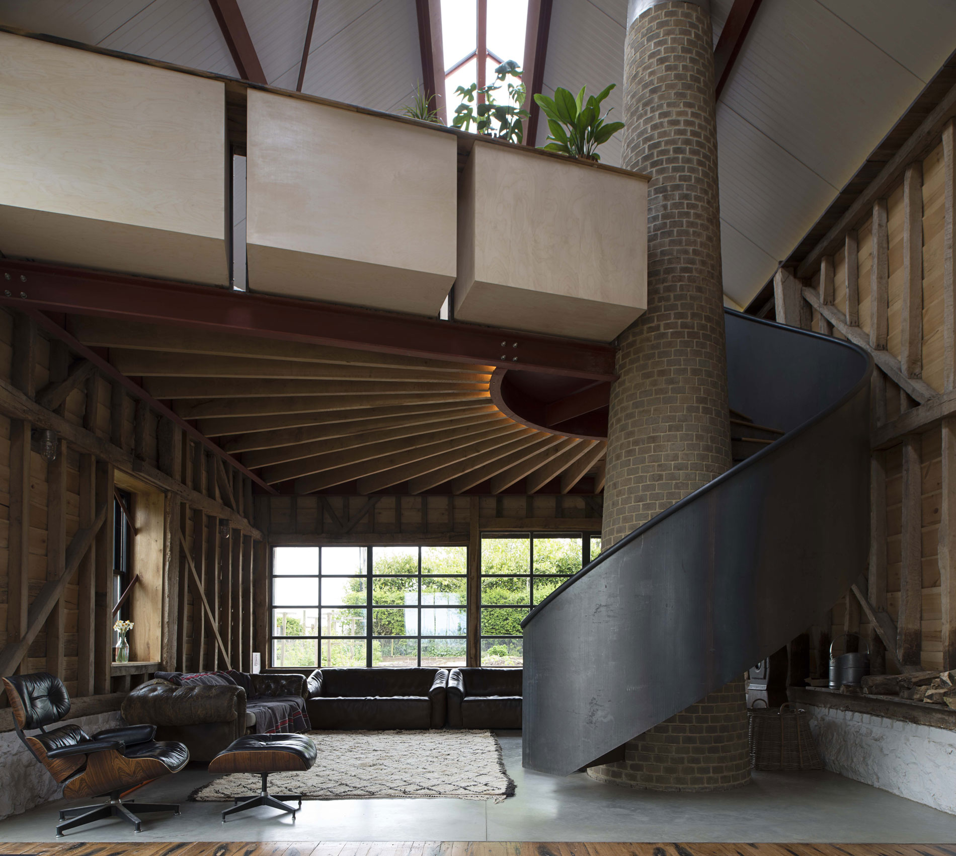 A Barn Transformed into a Beautiful Countryside Home in Folkestone, England by Liddicoat & Goldhill (12)