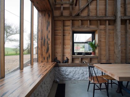 A Barn Transformed into a Beautiful Countryside Home in Folkestone, England by Liddicoat & Goldhill (24)