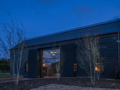 A Barn Transformed into a Beautiful Countryside Home in Folkestone, England by Liddicoat & Goldhill (36)