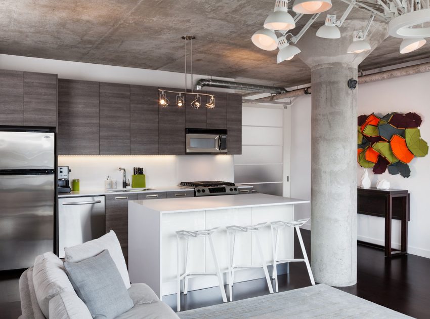 A Beautiful Modern Minimalist Loft Punctuated by Splash of Vibrant Color in Toronto by Rad Design Inc (4)