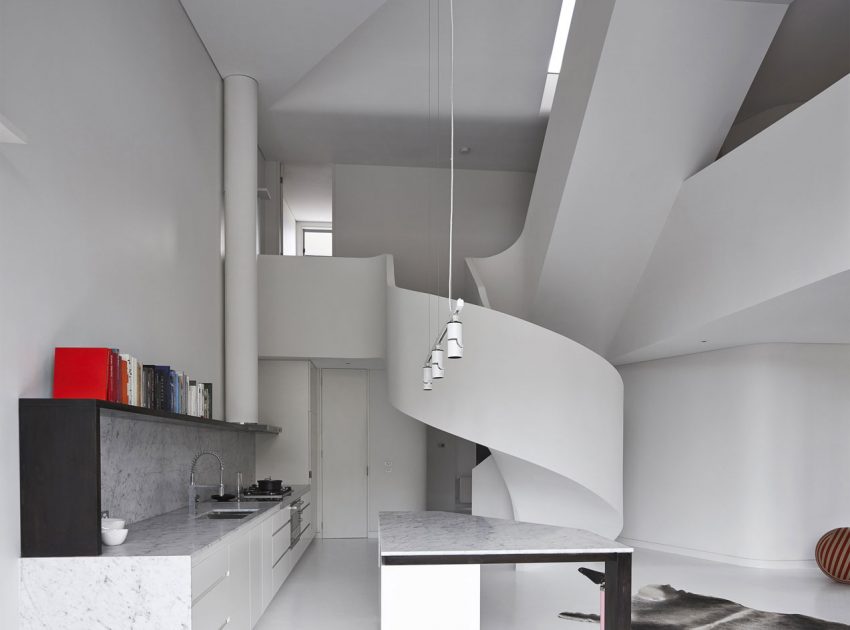 A Beautiful Modern Minimalist Loft with a Sculptural Staircase in Melbourne by Adrian Amore (3)