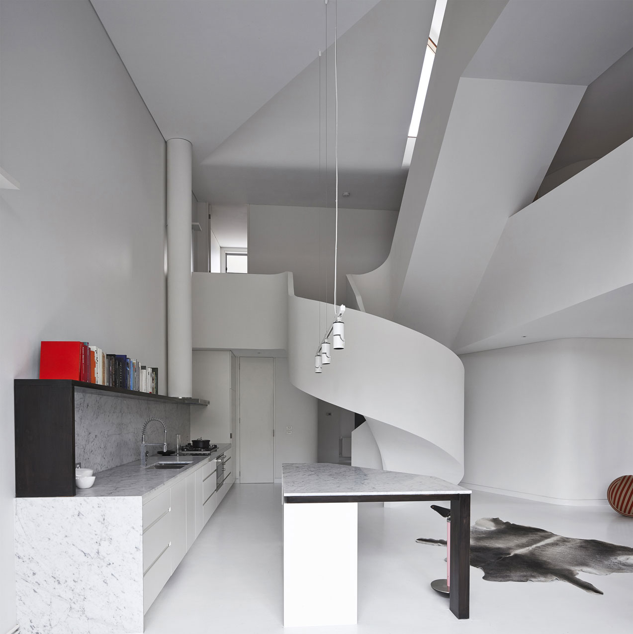 A Beautiful Modern Minimalist Loft with a Sculptural Staircase in Melbourne by Adrian Amore (3)