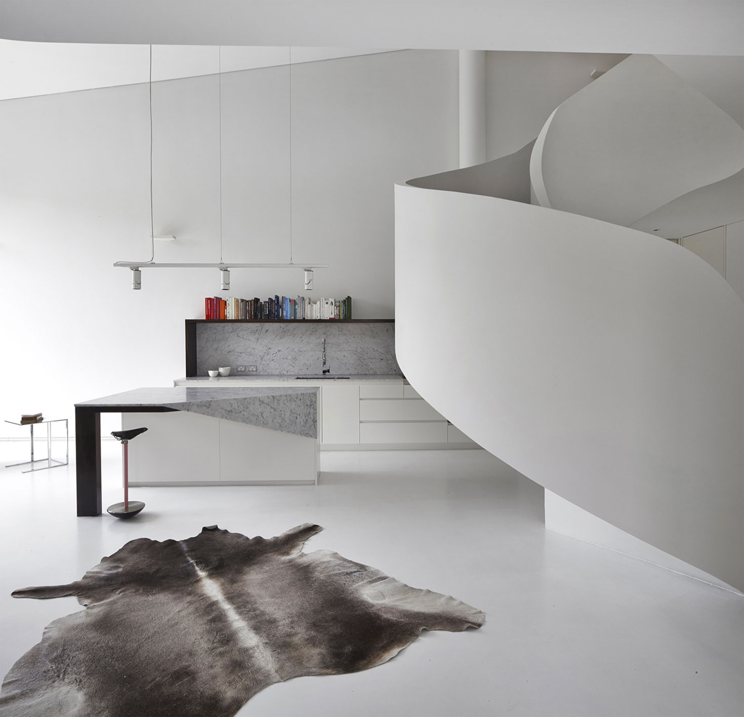 A Beautiful Modern Minimalist Loft with a Sculptural Staircase in Melbourne by Adrian Amore (6)