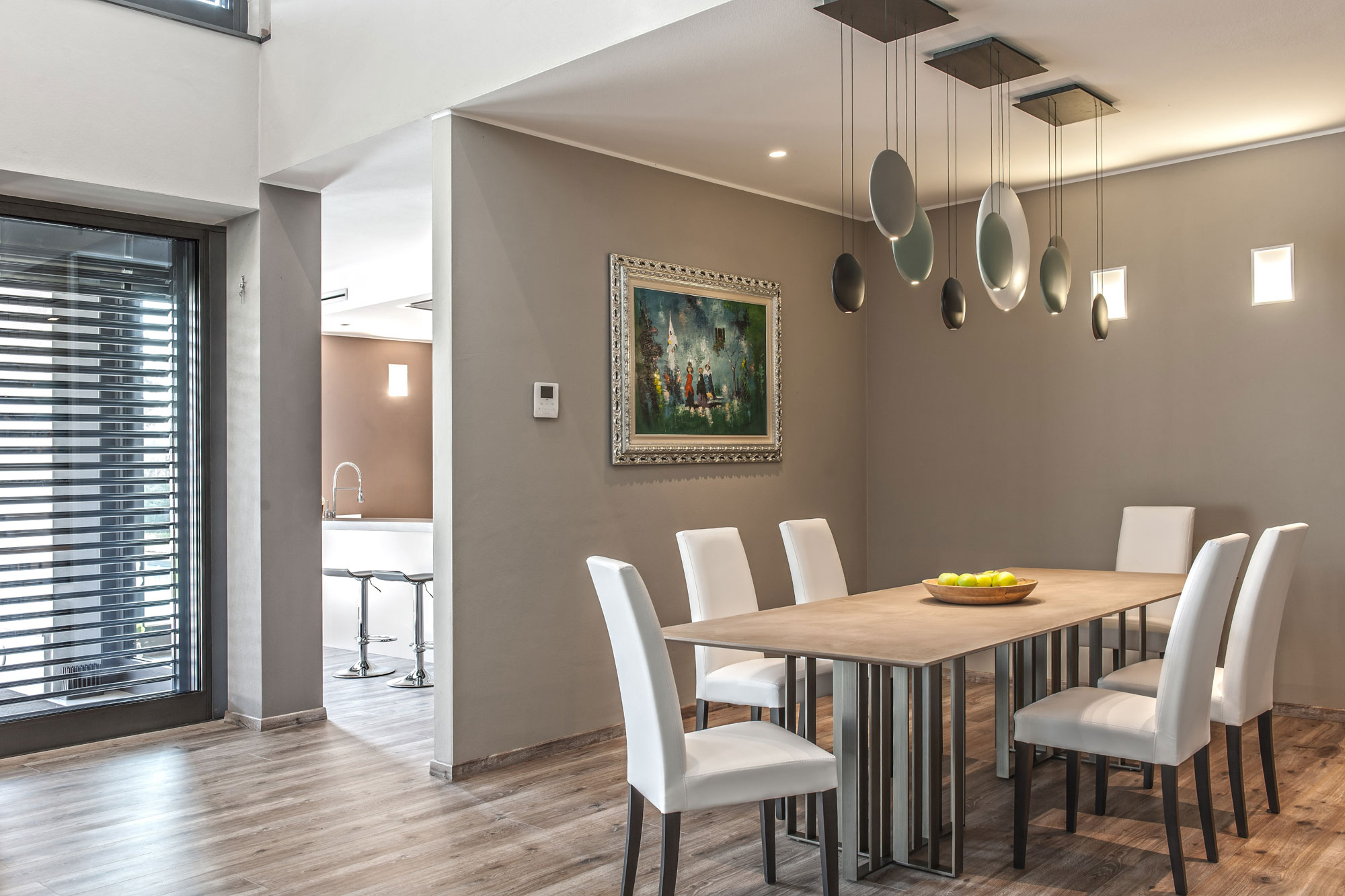 A Bright Contemporary House with Pool and Focus on Natural Light in Brescia by bp Laboratorio di Arch (17)