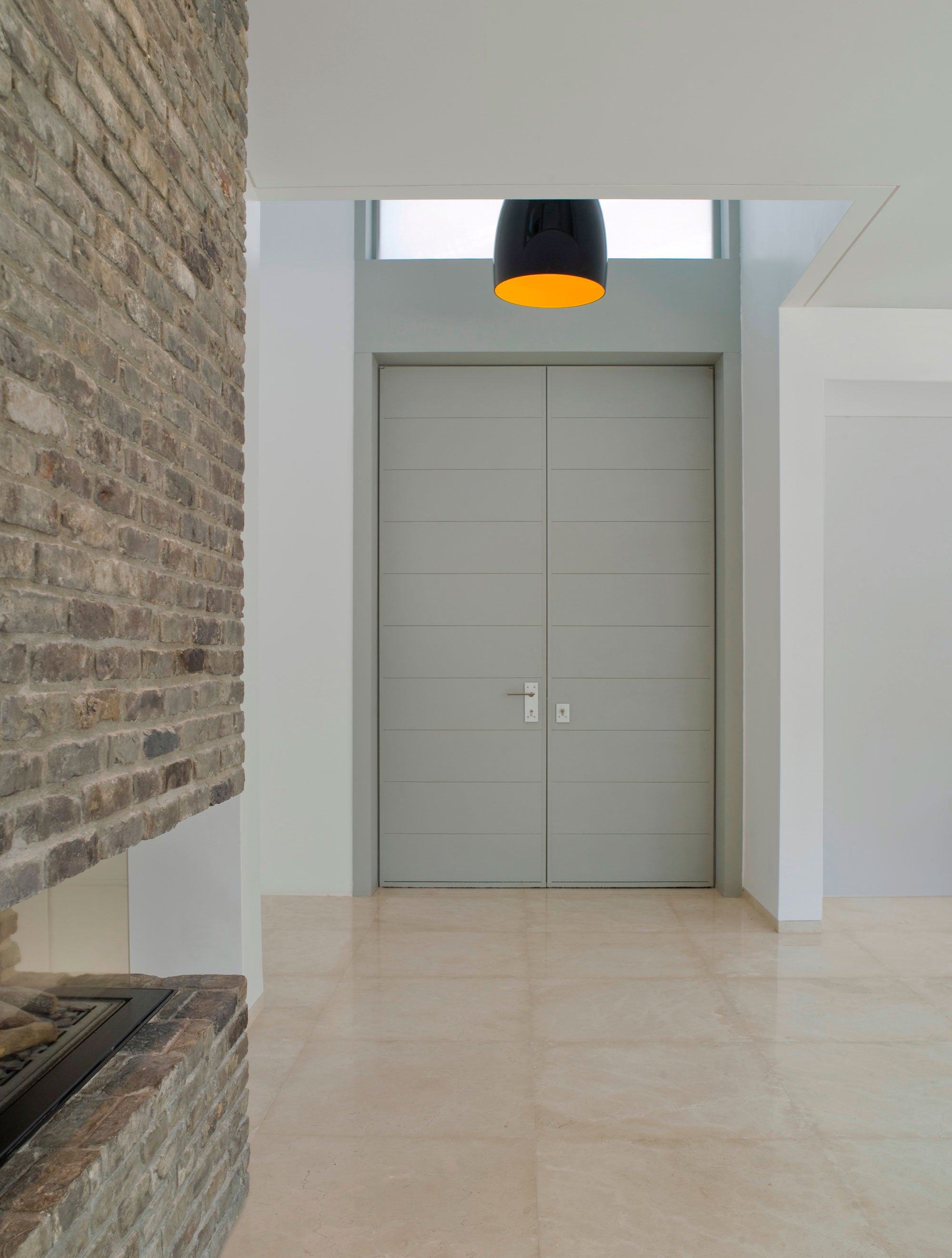 A Bright and Cozy Contemporary Family Home in Ramat HaSharon, Israel by Blumenfeld Moore Architects (12)