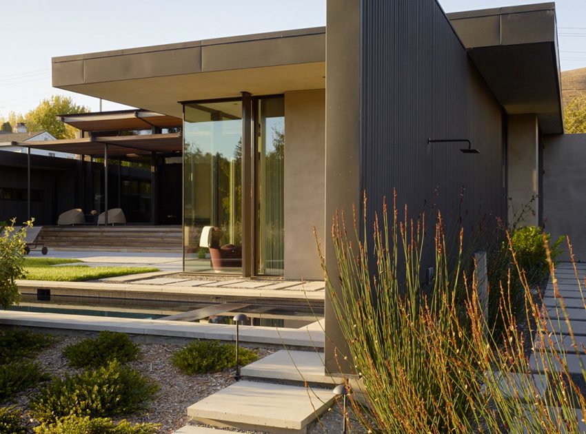 A Bright and Spacious Home for Contemporary Art Collectors in Mill Valley, California by Aidlin Darling Design (1)