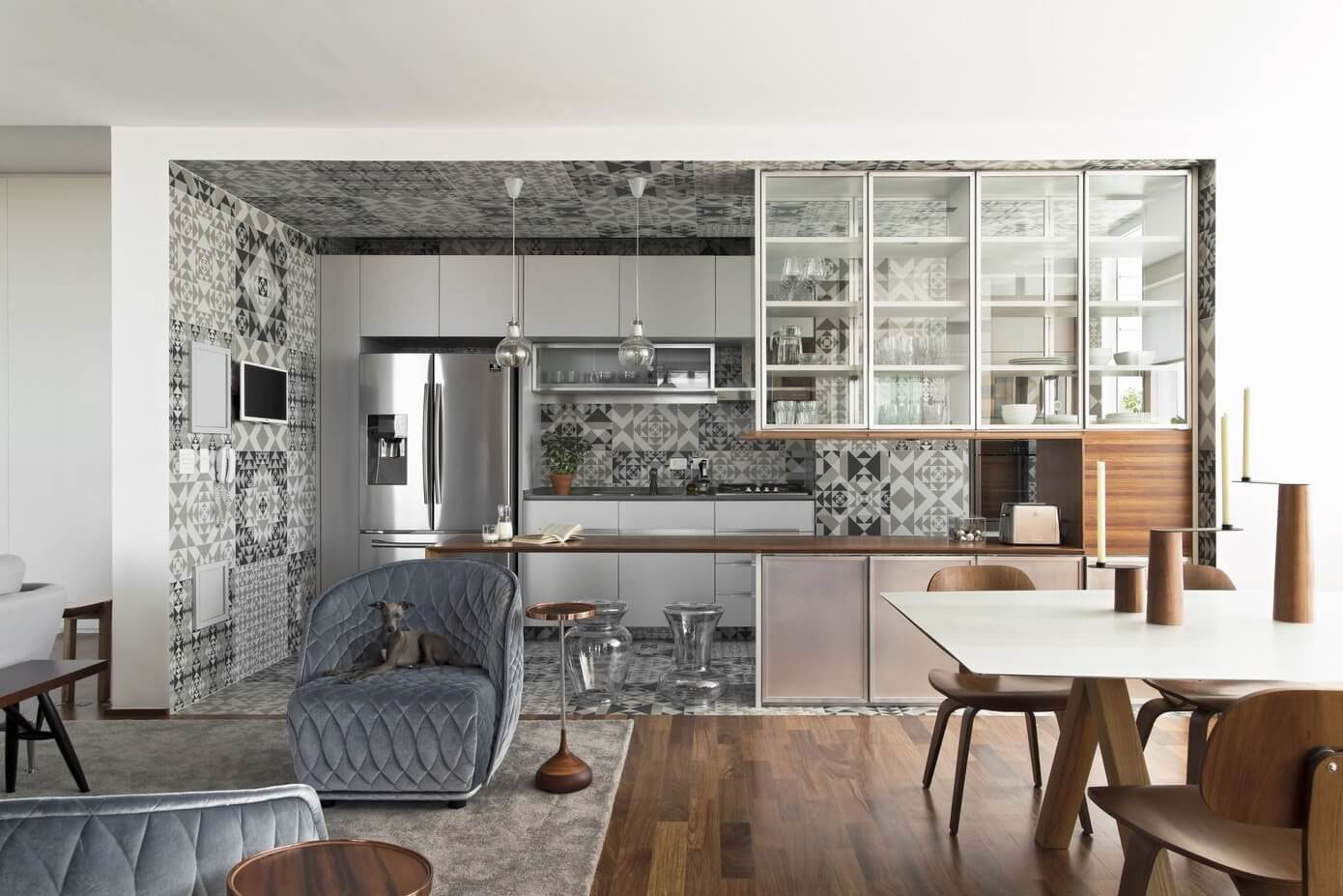 A Chic and Sophisticated Contemporary Apartment in São Paulo by Diego Revollo Arquitetura (10)