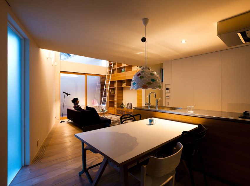 A Colorful Contemporary Home with Splashes of Bold Accents in Nagoya by Atelier Tekuto (11)