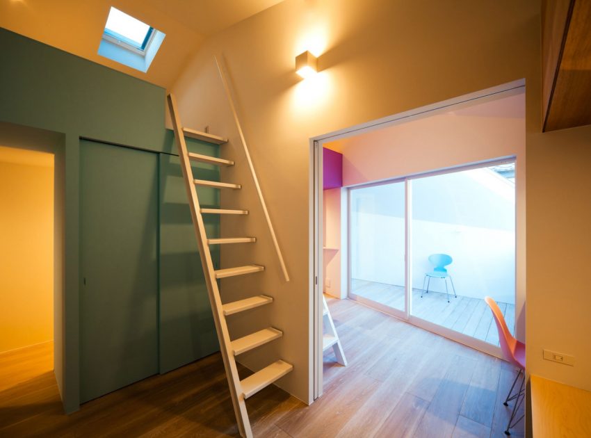 A Colorful Contemporary Home with Splashes of Bold Accents in Nagoya by Atelier Tekuto (14)