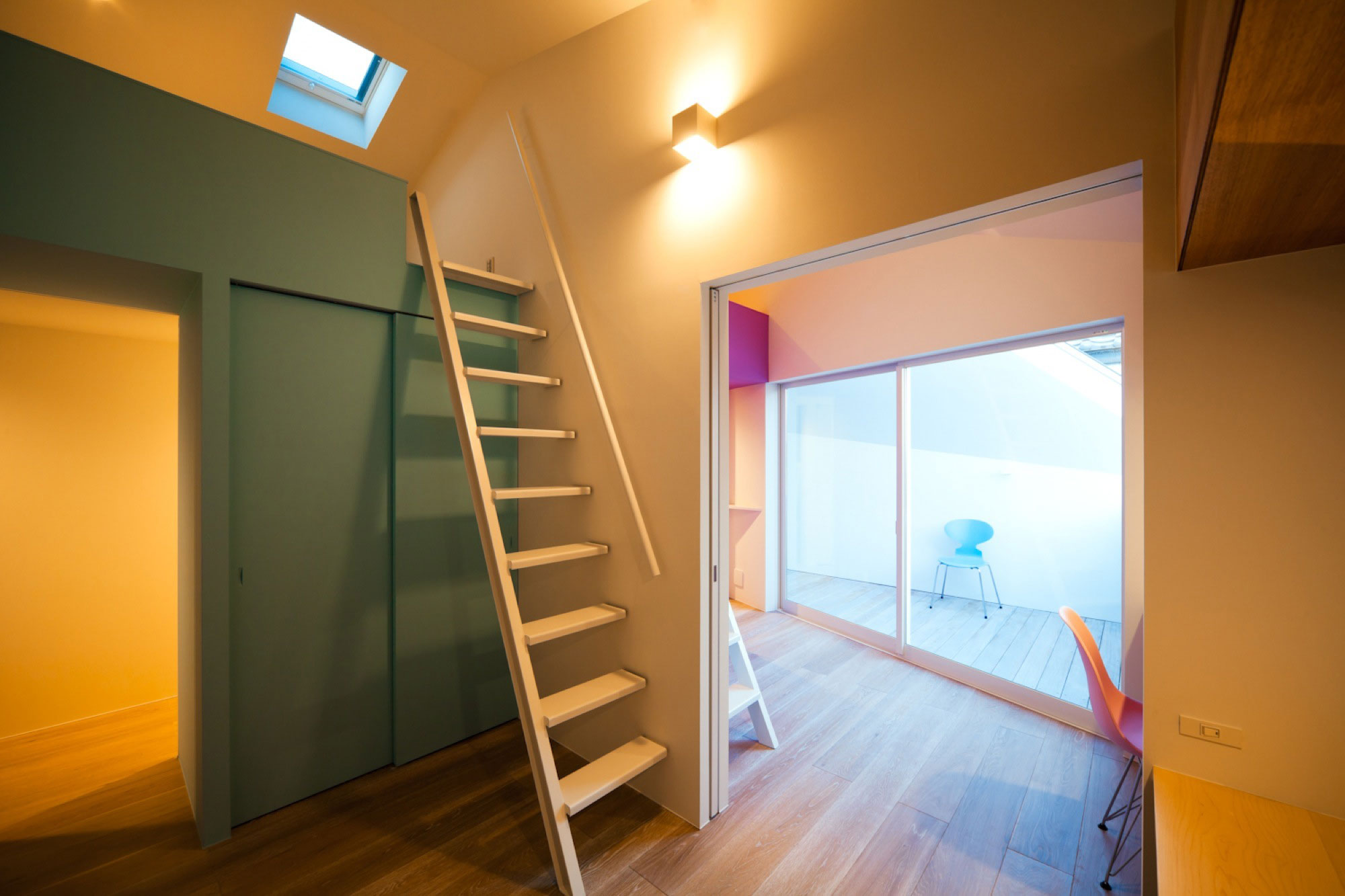 A Colorful Contemporary Home with Splashes of Bold Accents in Nagoya by Atelier Tekuto (14)