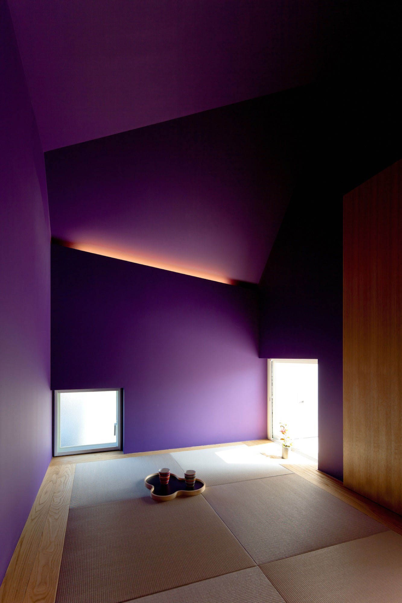 A Colorful Contemporary Home with Splashes of Bold Accents in Nagoya by Atelier Tekuto (16)