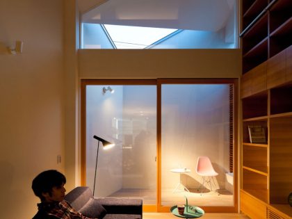 A Colorful Contemporary Home with Splashes of Bold Accents in Nagoya by Atelier Tekuto (8)
