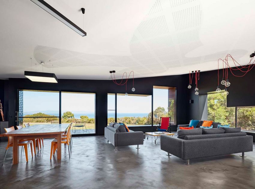 A Colorful Modern Home with Simple and Beautiful Lines in Waratah Bay by Hayne Wadley Architecture (6)